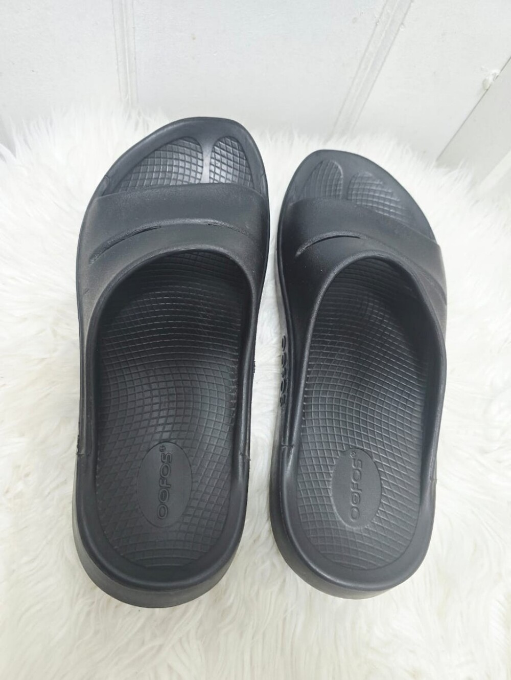 Oofos Ooahh Black Unisex Sports Slide Recovery LN M12 W14 Recovery Men Women - Picture 4 of 8
